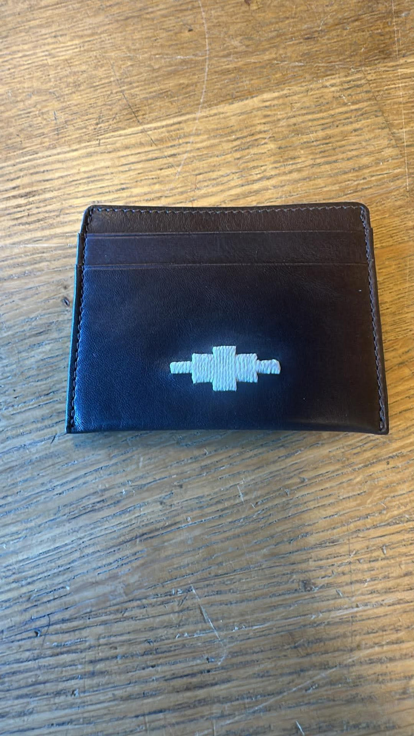 Pampeano kort holder